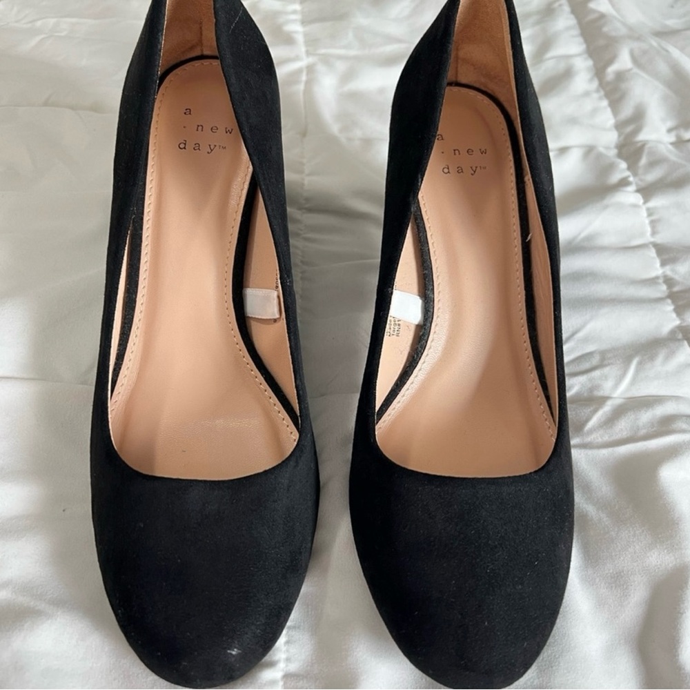 A New Day Classic Black Heels